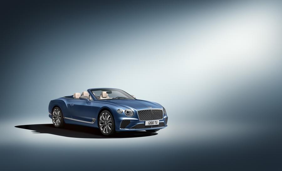 Bentley Continental GT Mulliner Convertible 2020 года  (фото 1 из 21)